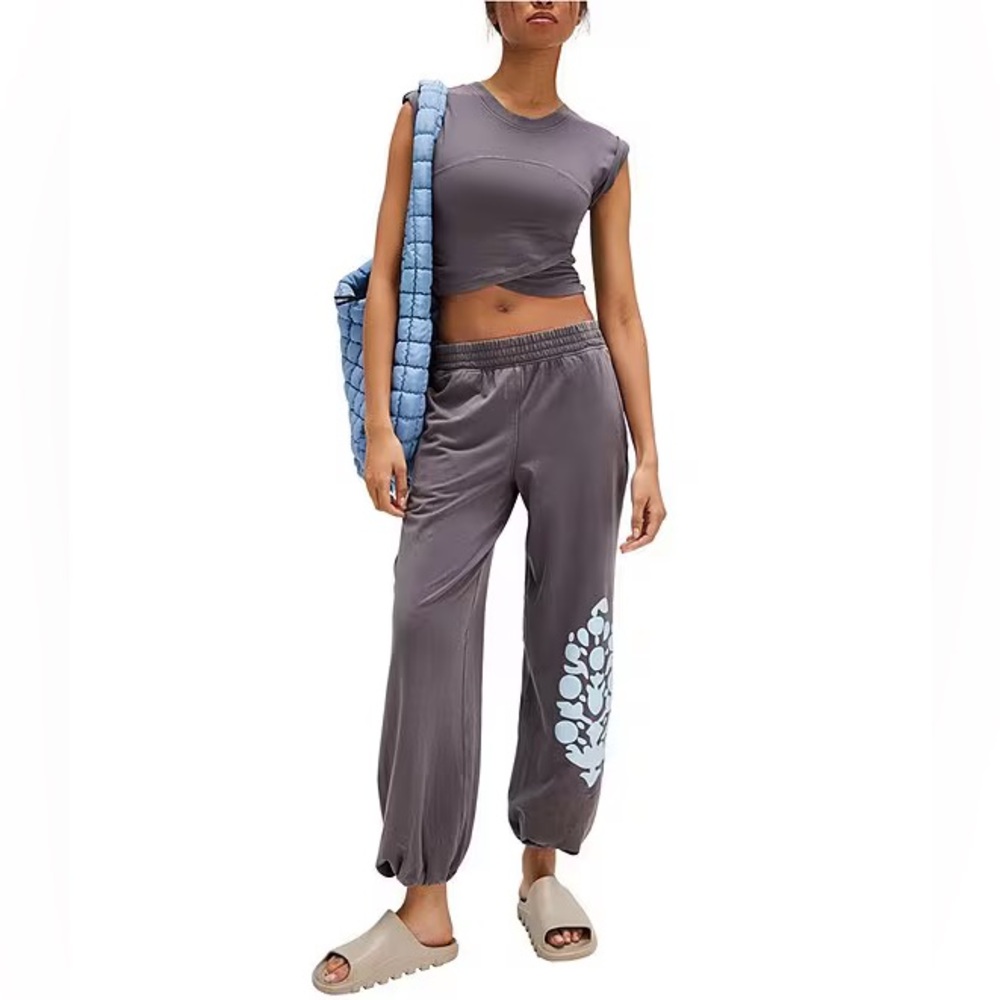 NWT FP Movement Hot Shot Logo Crossover SET